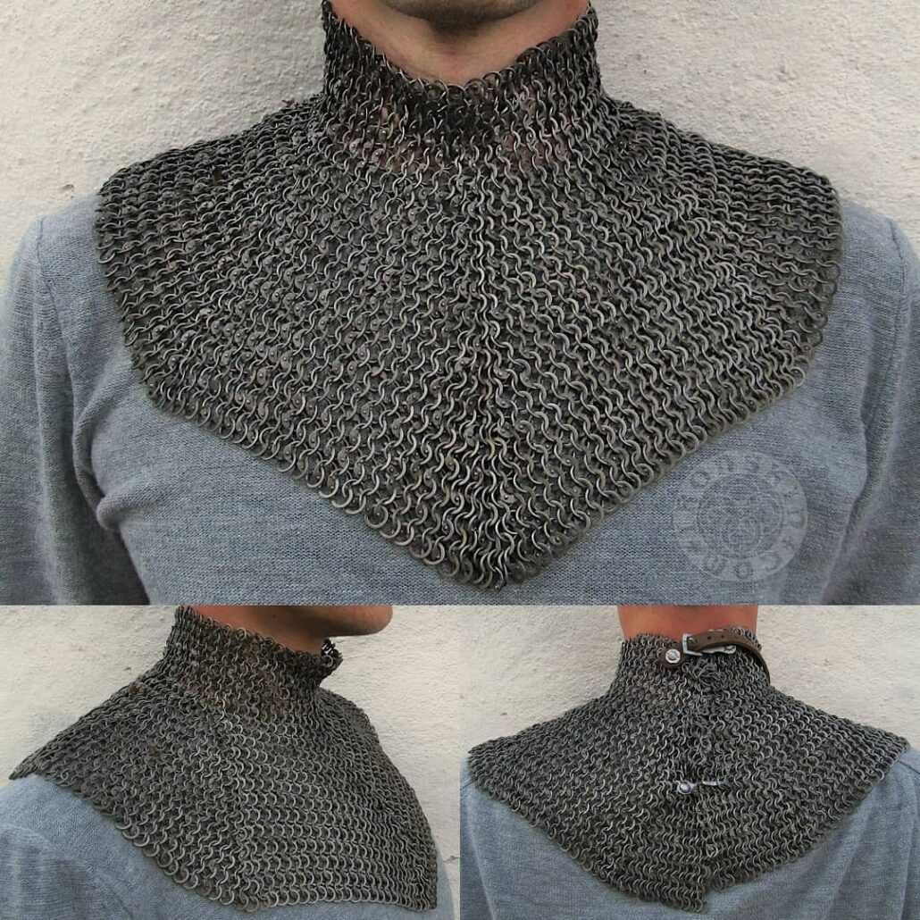 Chainmail collar with buckles and hook.