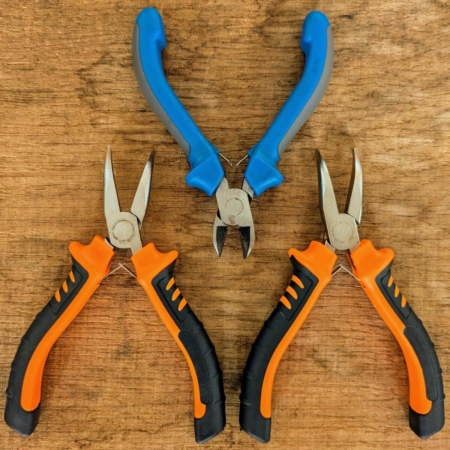 ring holding and cutting pliers set